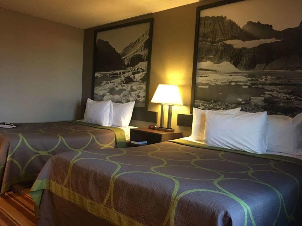 Super 8 By Wyndham Helena Motel Dış mekan fotoğraf